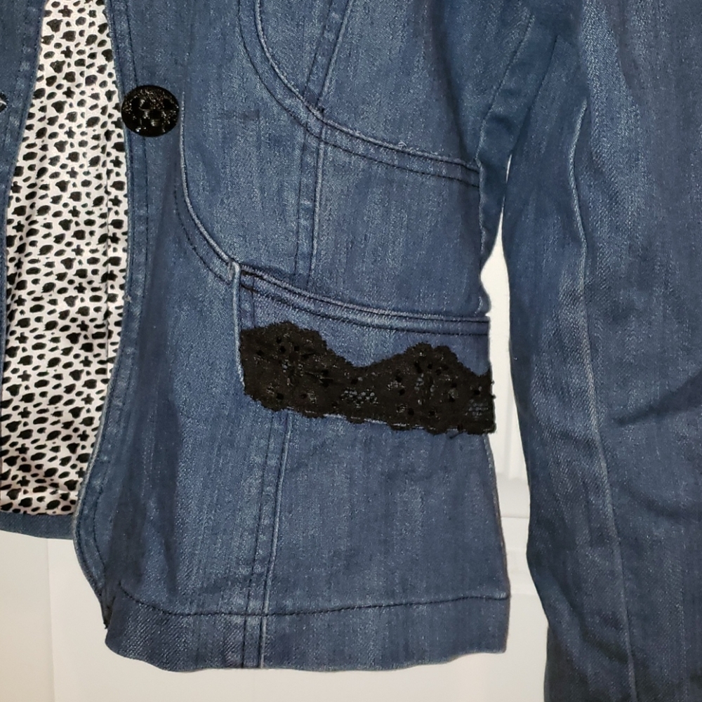 Jacket - Picture 3 of 11